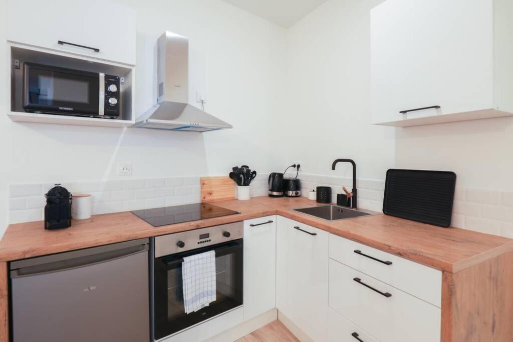 Pois3Fond Large Apartment At Poissonniere - 4P ปารีส ภายนอก รูปภาพ